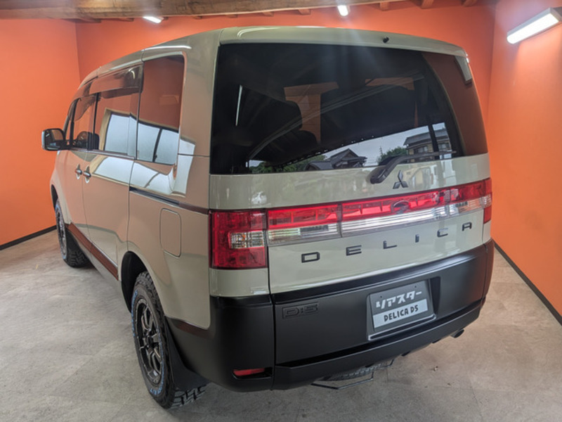 DELICA D5
