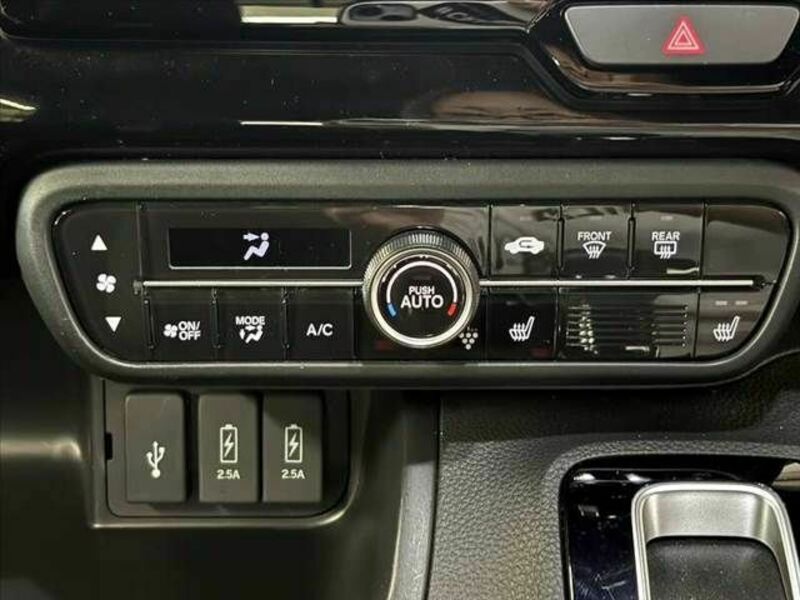 N BOX
