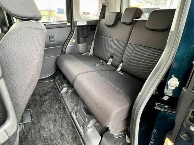 ROOMY