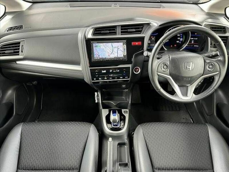 FIT HYBRID