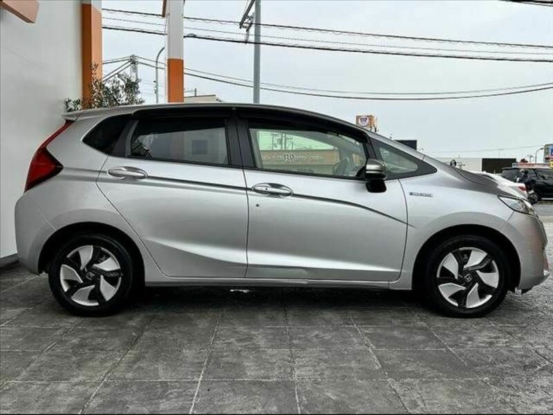 FIT HYBRID