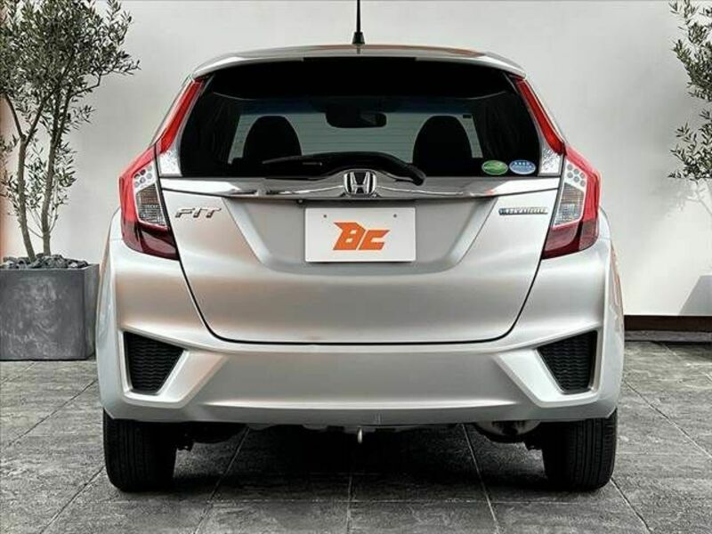 FIT HYBRID
