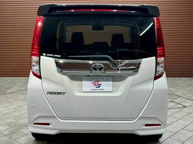 ROOMY