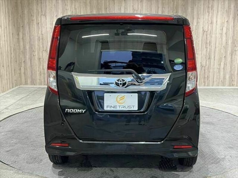 ROOMY
