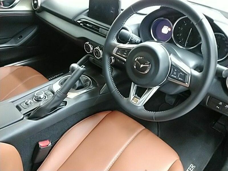 ROADSTER