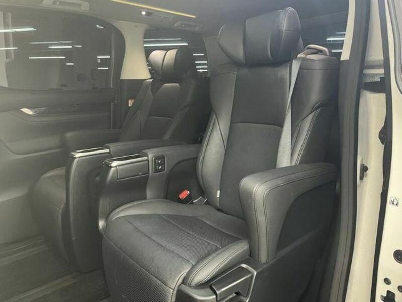 ALPHARD-9