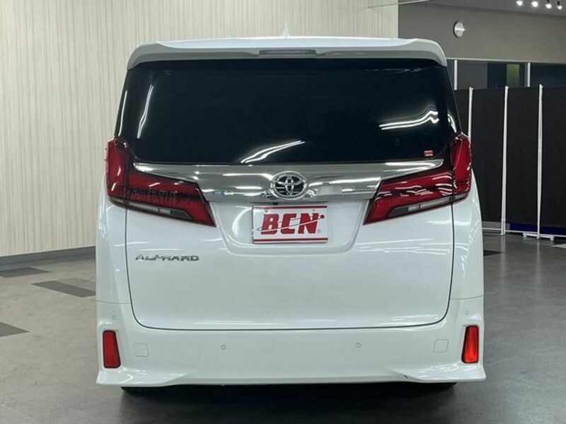 ALPHARD-23