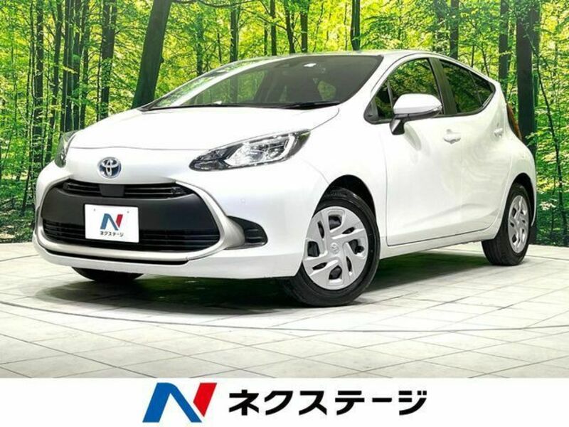 TOYOTA　AQUA