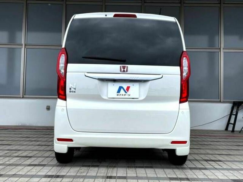 N BOX
