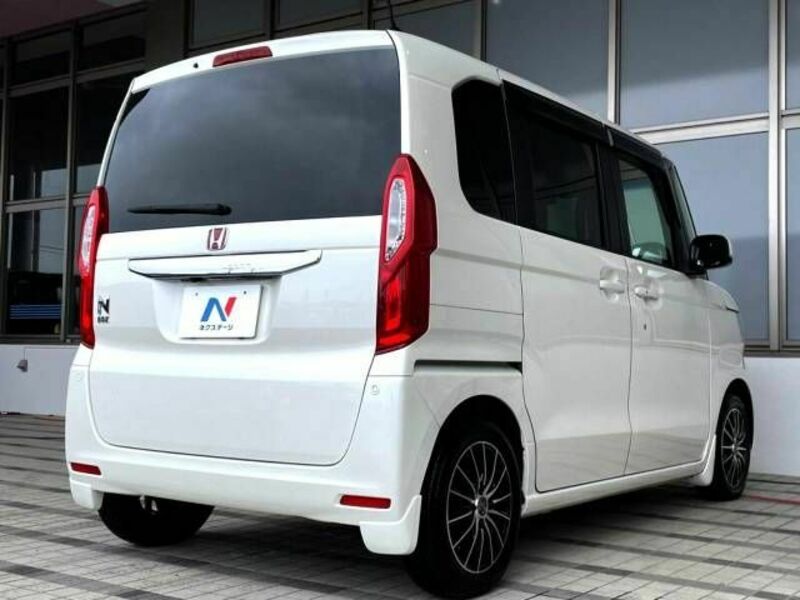 N BOX