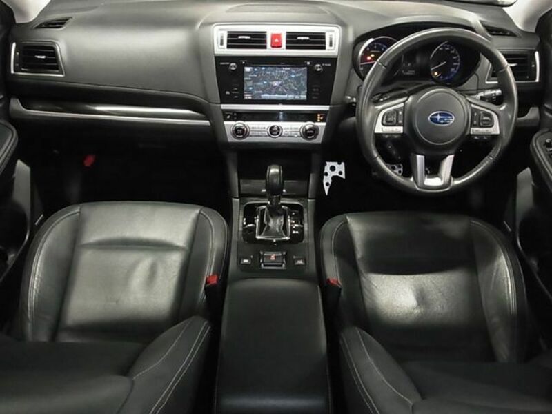 LEGACY OUTBACK-2