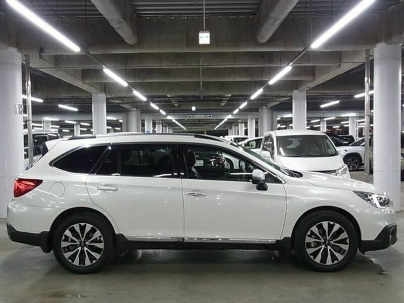 LEGACY OUTBACK-7