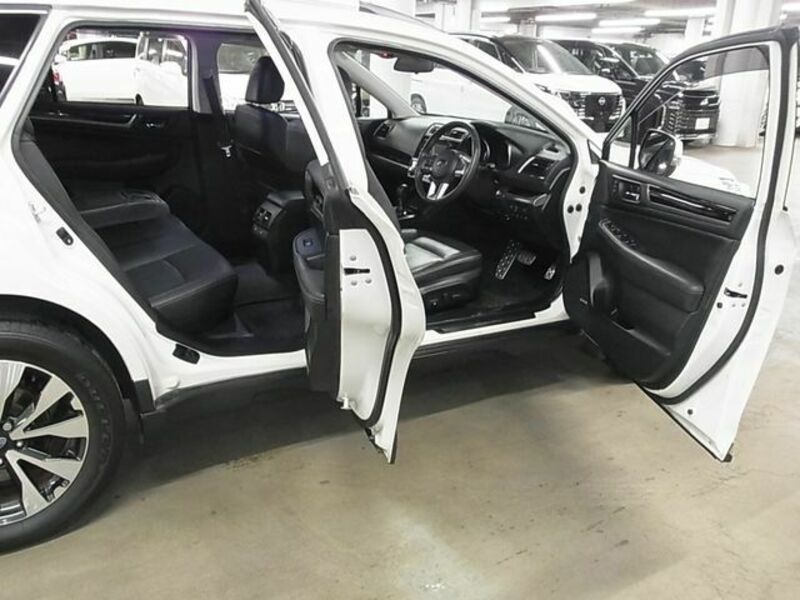LEGACY OUTBACK-10