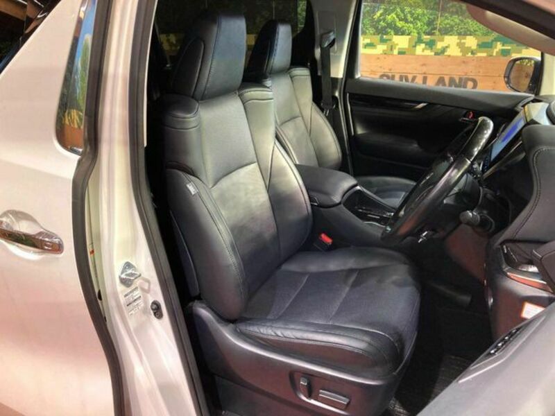 VELLFIRE-8