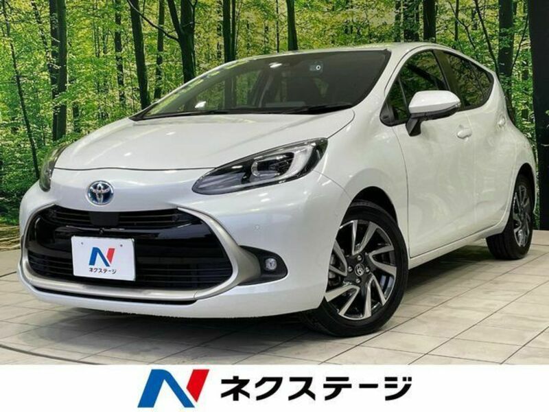 TOYOTA　AQUA