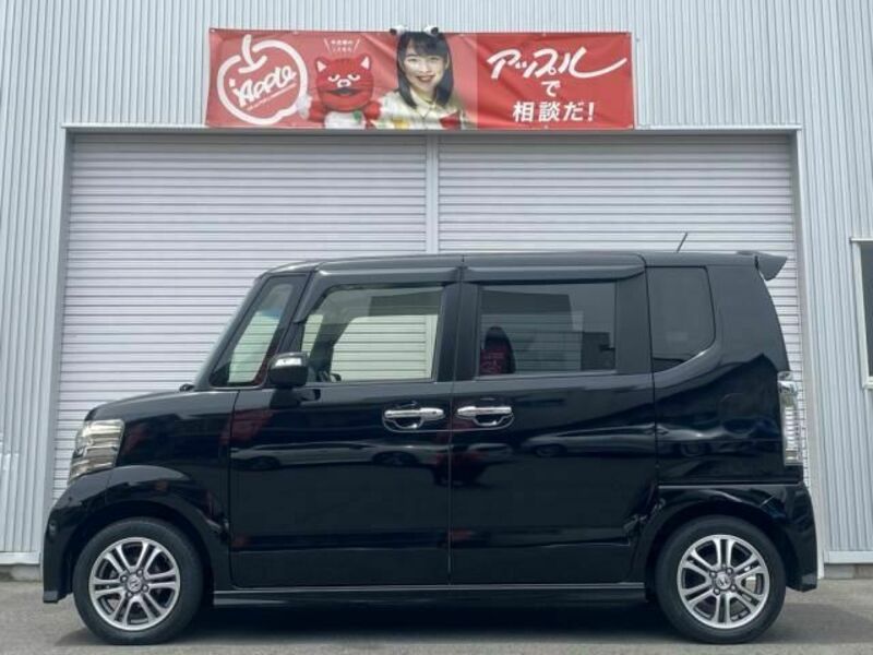 N BOX CUSTOM-11