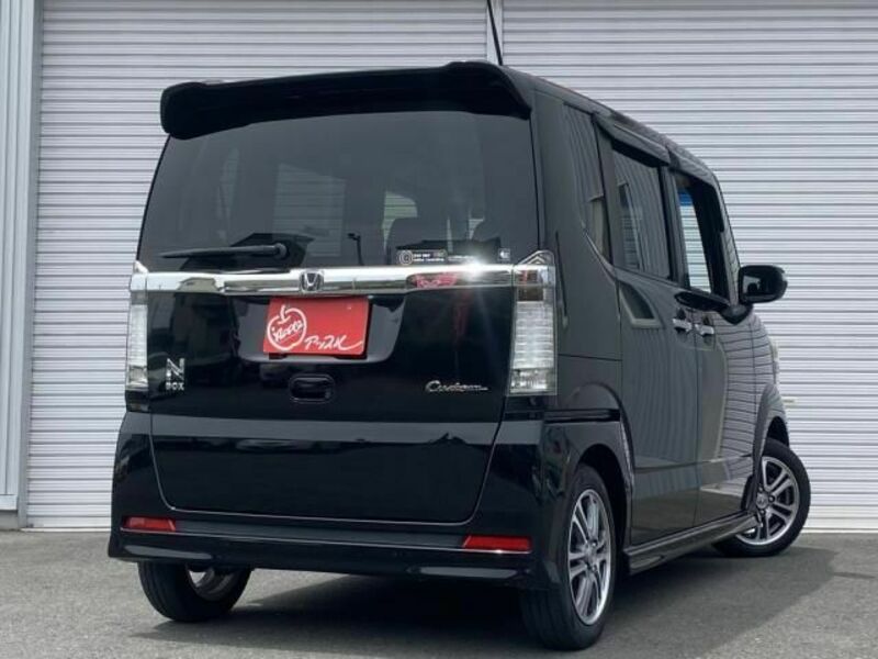 N BOX CUSTOM-16