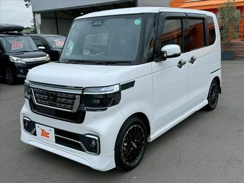 N BOX CUSTOM