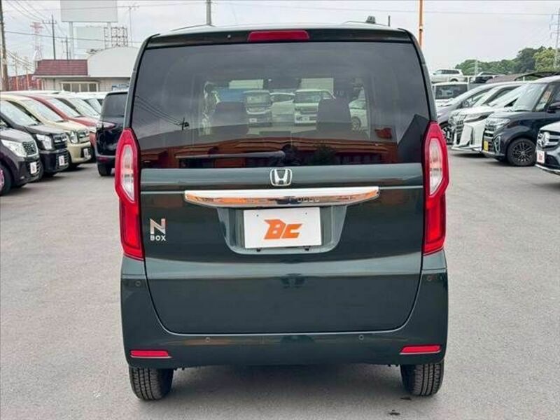 N BOX