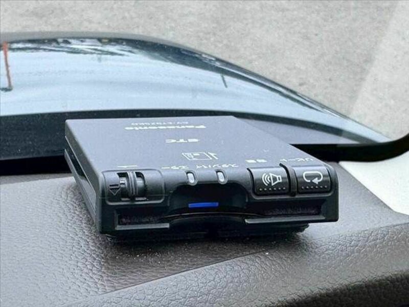 N BOX