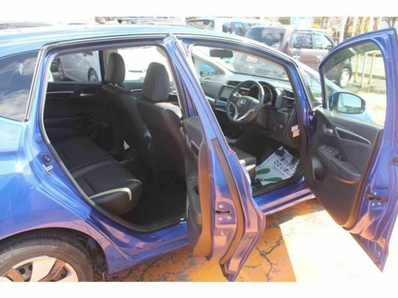 FIT HYBRID