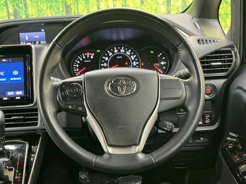 VOXY-11