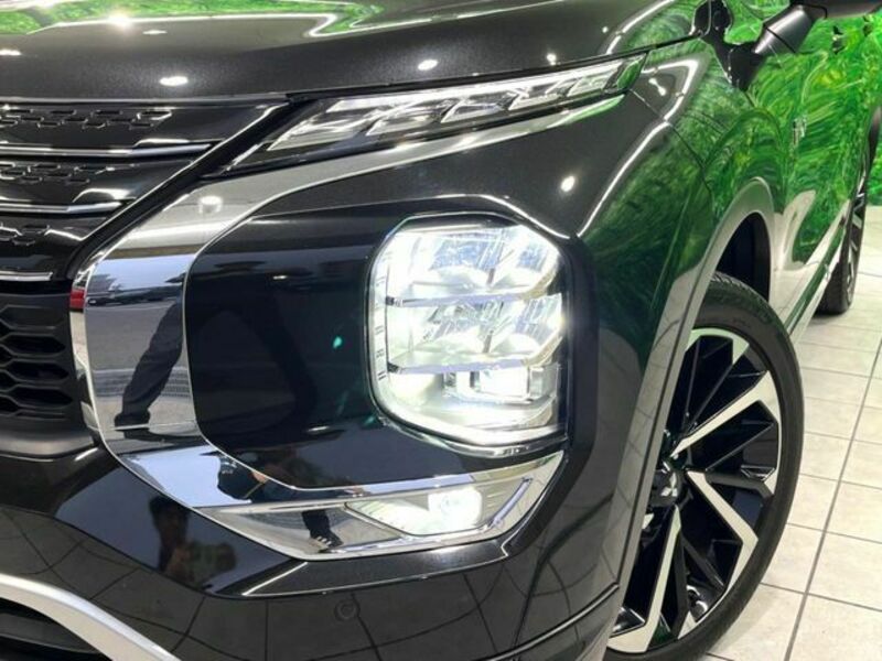 OUTLANDER PHEV