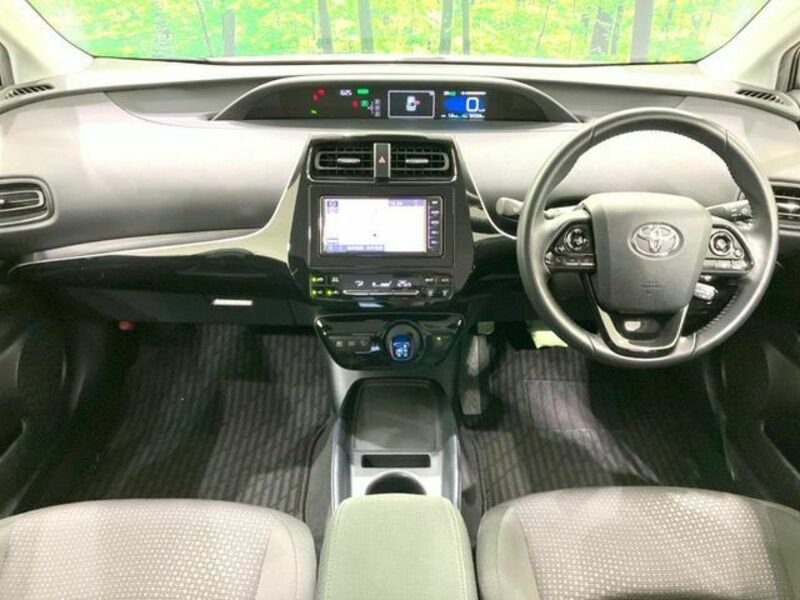 PRIUS-1