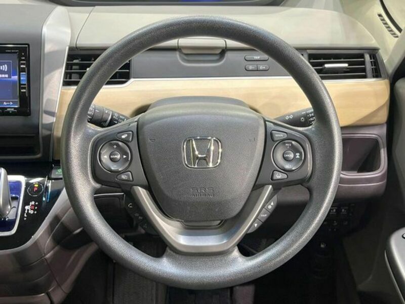 FREED HYBRID-11