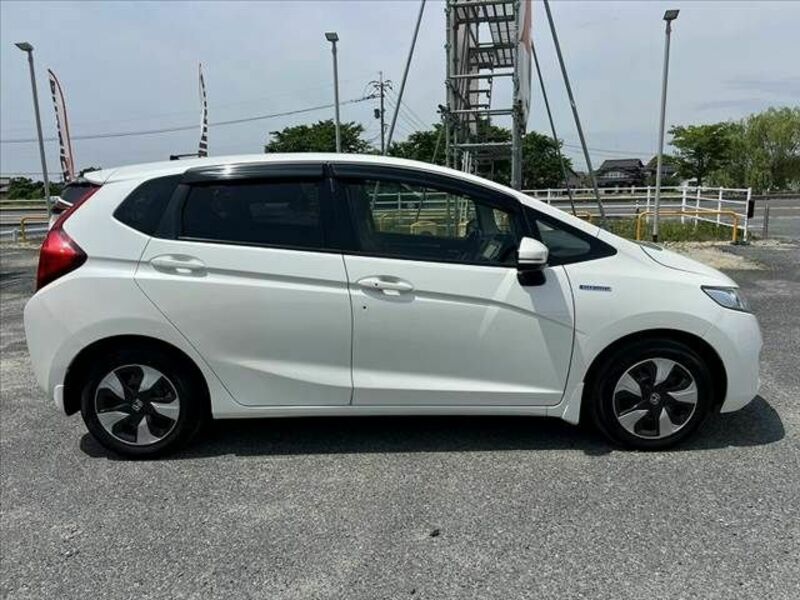 FIT HYBRID