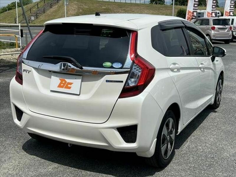 FIT HYBRID