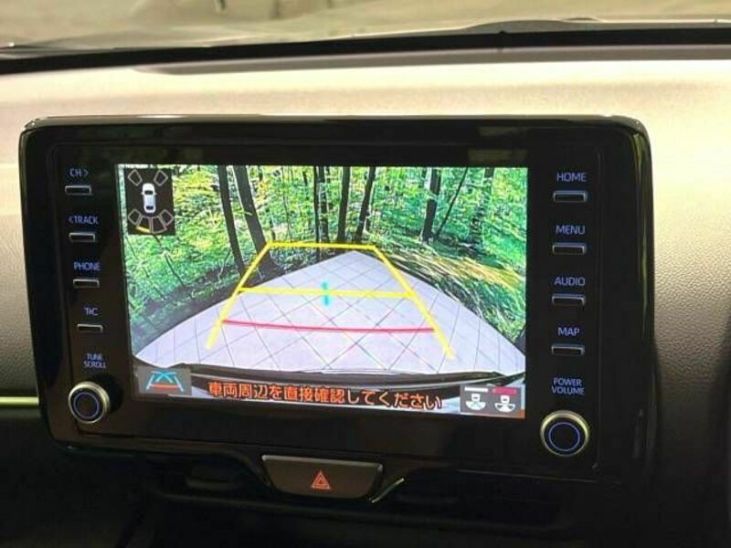 YARIS CROSS-3
