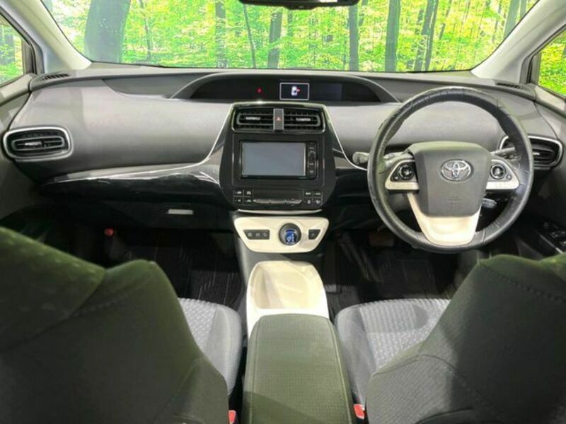 PRIUS-1