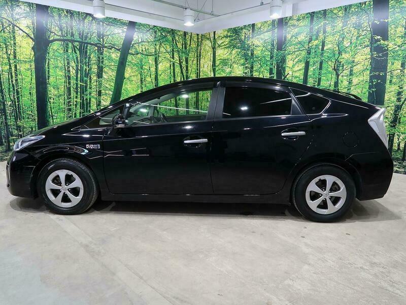 PRIUS PHV