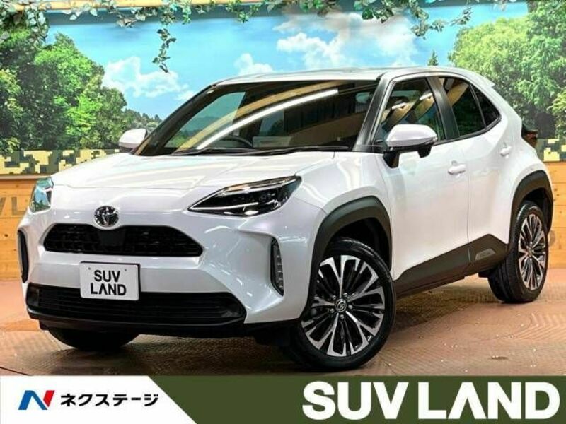 YARIS CROSS
