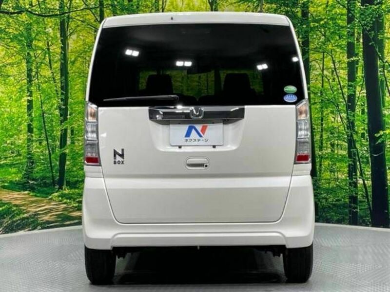 N BOX