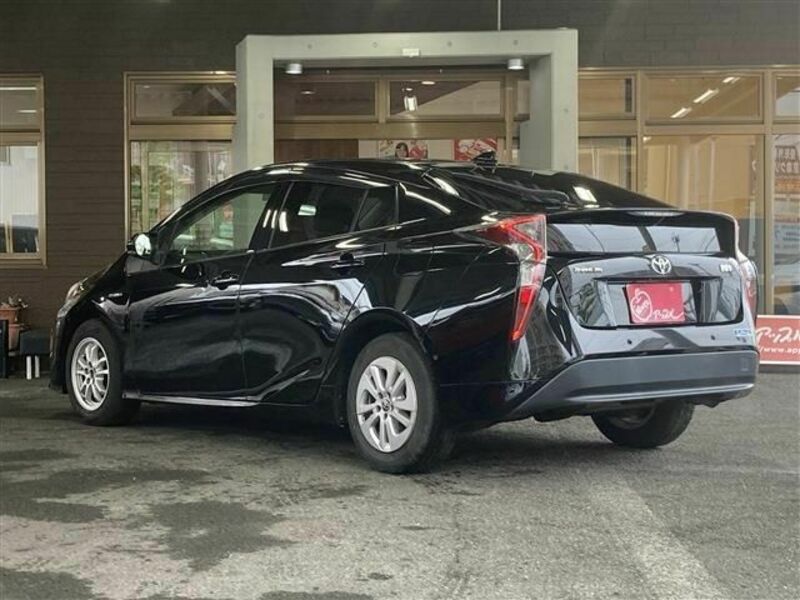 PRIUS-3