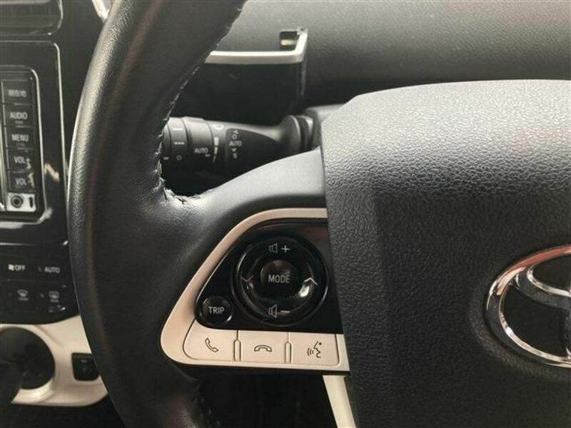 PRIUS-6