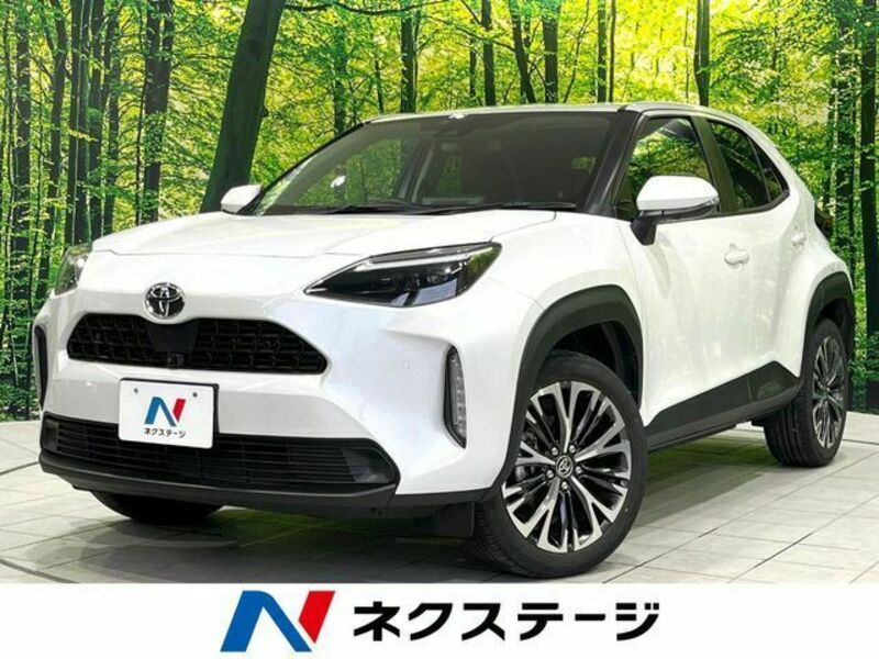 YARIS CROSS