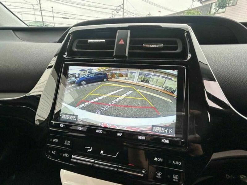 PRIUS-4