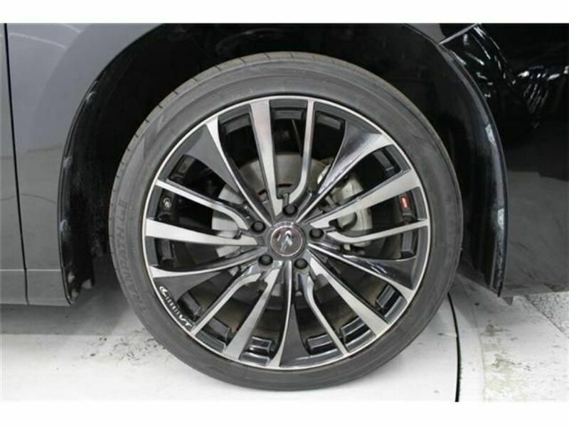 VELLFIRE-11