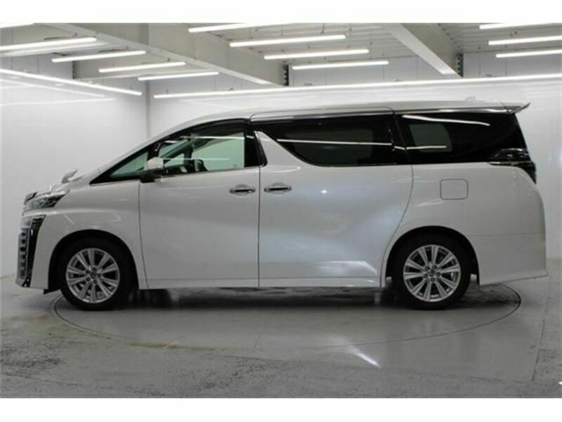 VELLFIRE-8