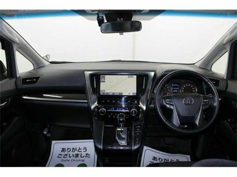 VELLFIRE-16