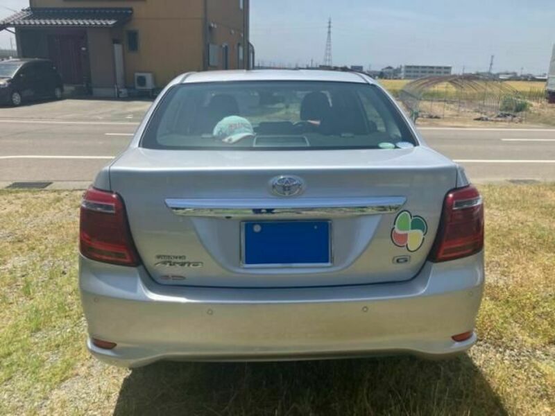 COROLLA AXIO