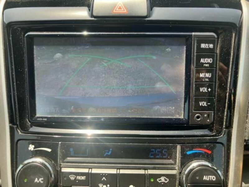 COROLLA AXIO