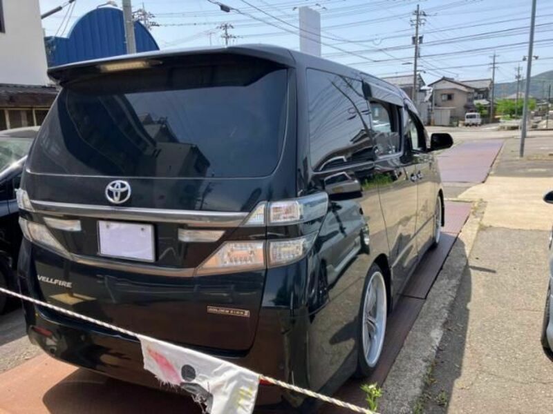 VELLFIRE