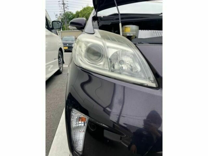 PRIUS-16