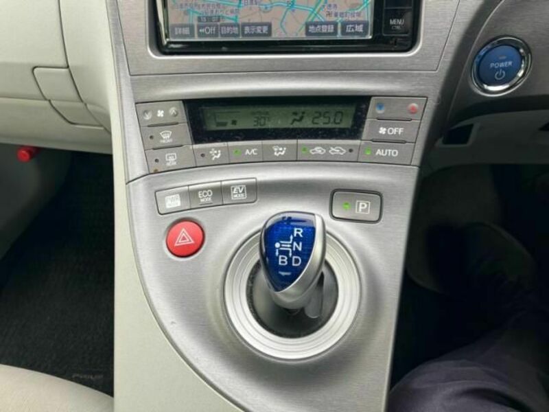 PRIUS-22