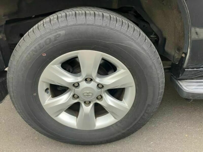 LAND CRUISER PRADO-8