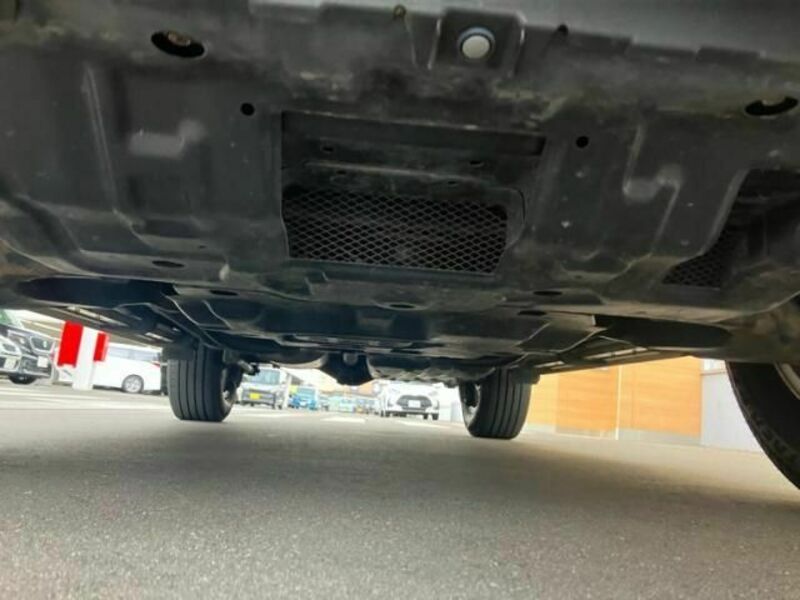 LAND CRUISER PRADO-12